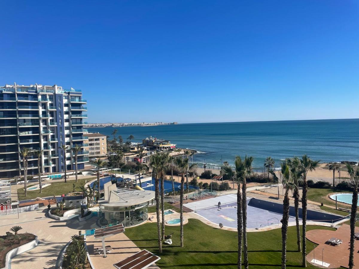 Apartamento En Sea Senses Freya Torrevieja Bagian luar foto