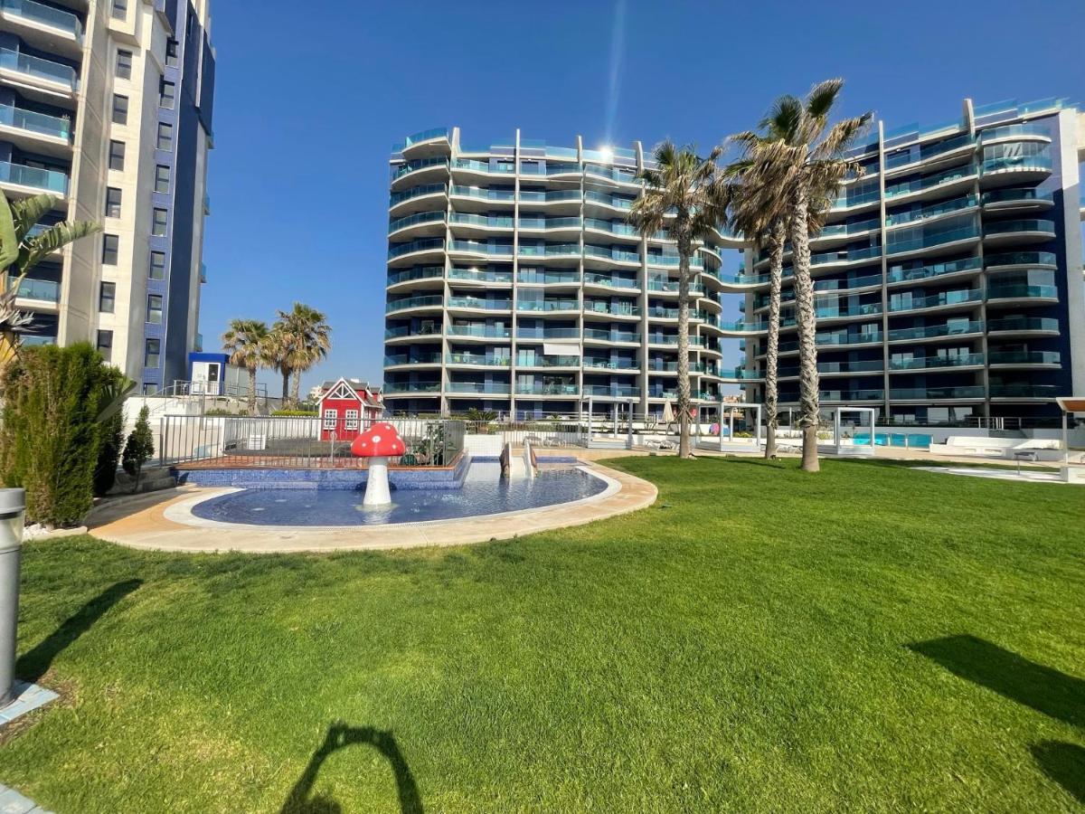 Apartamento En Sea Senses Freya Torrevieja Bagian luar foto
