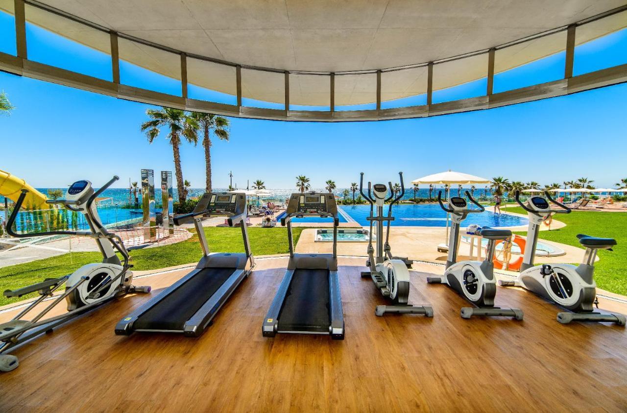 Apartamento En Sea Senses Freya Torrevieja Bagian luar foto