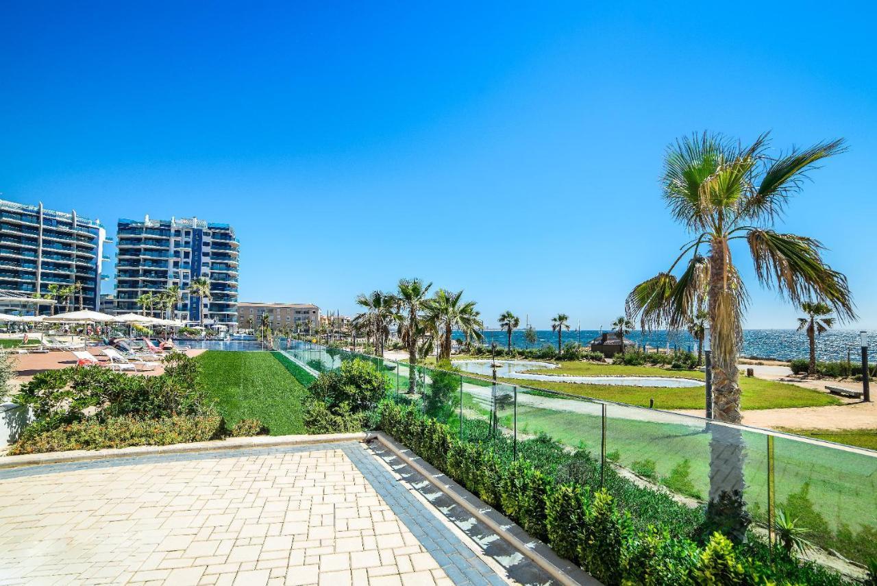 Apartamento En Sea Senses Freya Torrevieja Bagian luar foto